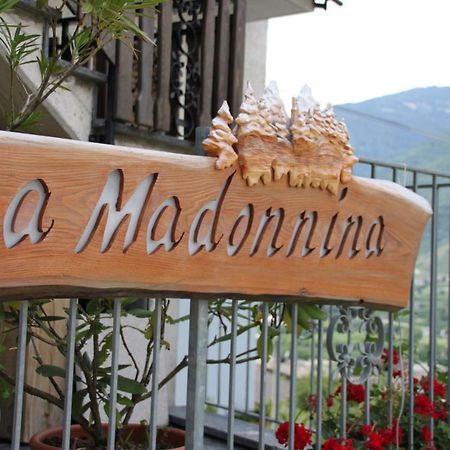 La Madonnina Apartment Villa di Tirano Bagian luar foto